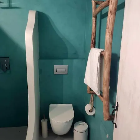Apanemo House Agios Nikolaos Кимолос
