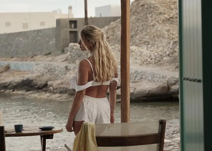 Apanemo House Agios Nikolaos * Kímolos