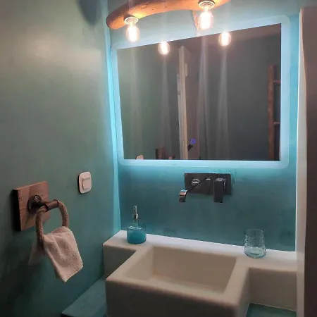 Feriehus Apanemo House Agios Nikolaos Kímolos