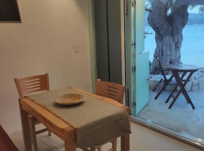 Apanemo House Agios Nikolaos Semesterbostad Kímolos