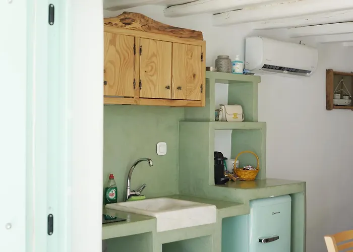 Semesterbostad Apanemo House Agios Nikolaos Kímolos